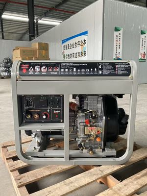 comprare Generatore multifunzione dotato di funzione di saldatura da 250 ampere e alternatore trifase online manufacture