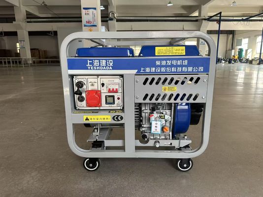 220 Amperes Power Diesel Welding Generator 5.8kw for Construction Sites / Home Manual Start